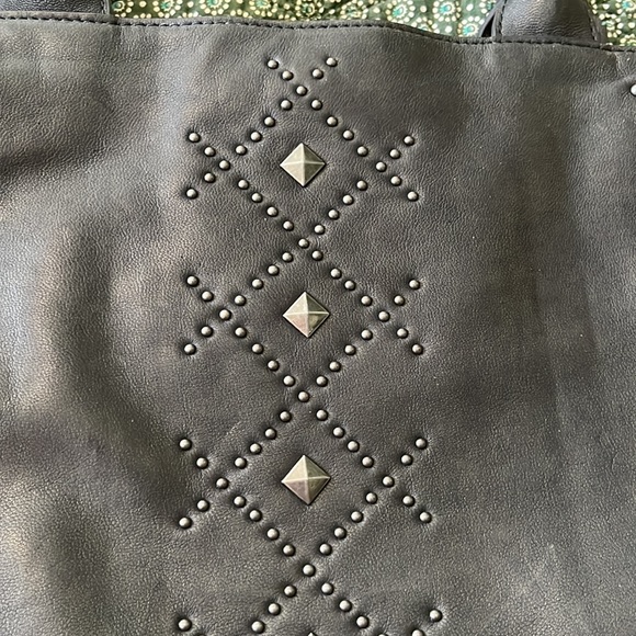 Lucky Brand leather tote, with straps and crossbody - Picture 2 of 7